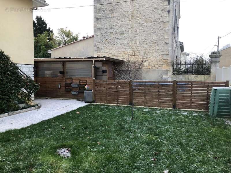 Maison à GOND-PONTOUVRE