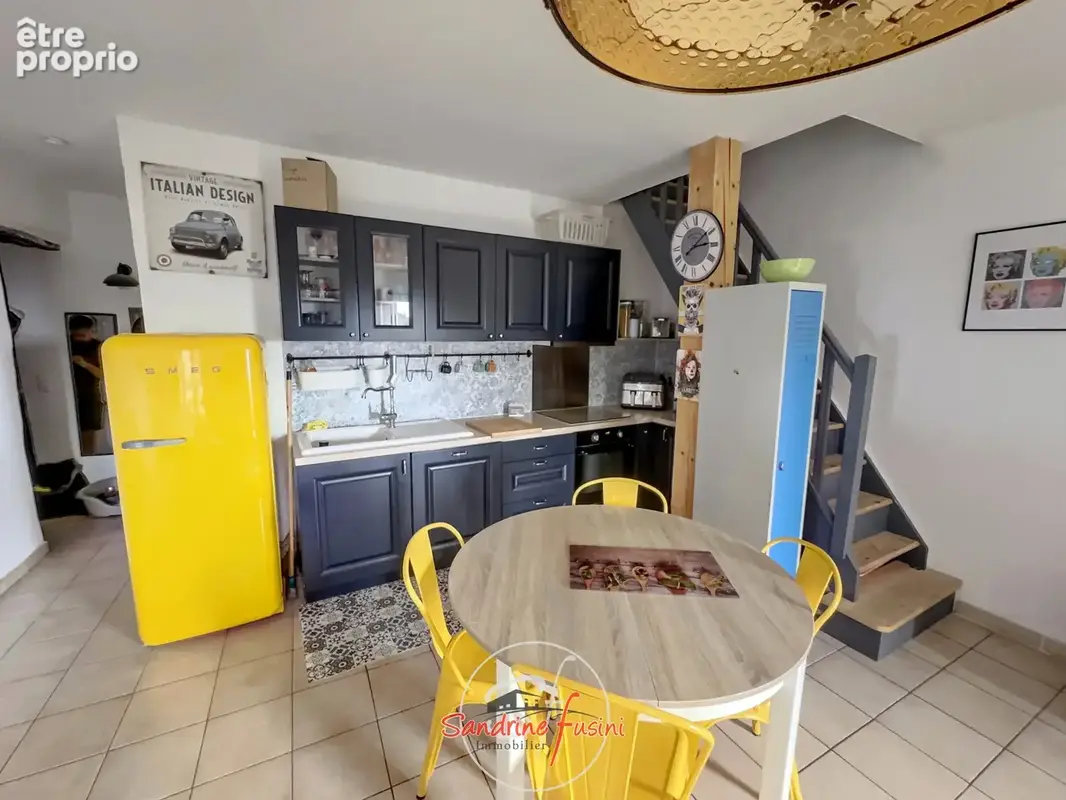 GATTIÈRES   Beau 3/4 pièces dans maison de village avec combles aménagées - photo 4