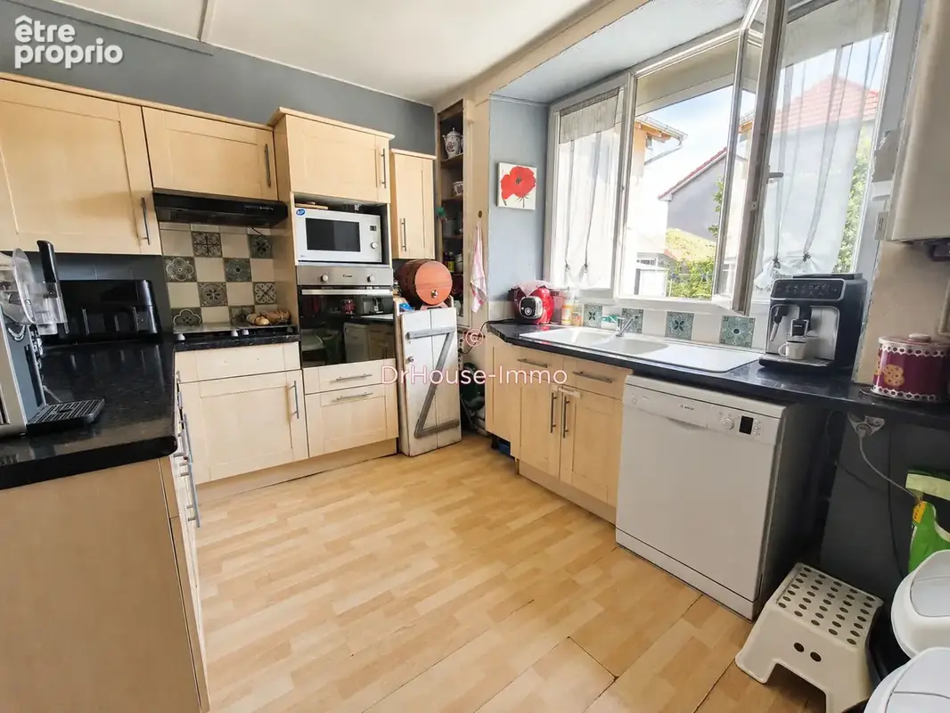 Maison 130 m² à Colombier-Fontaine  - photo 2
