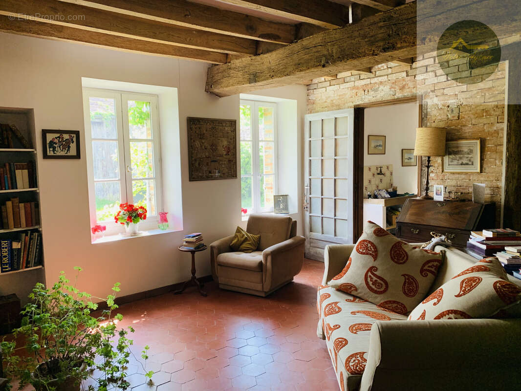 Maison à DOLLOT