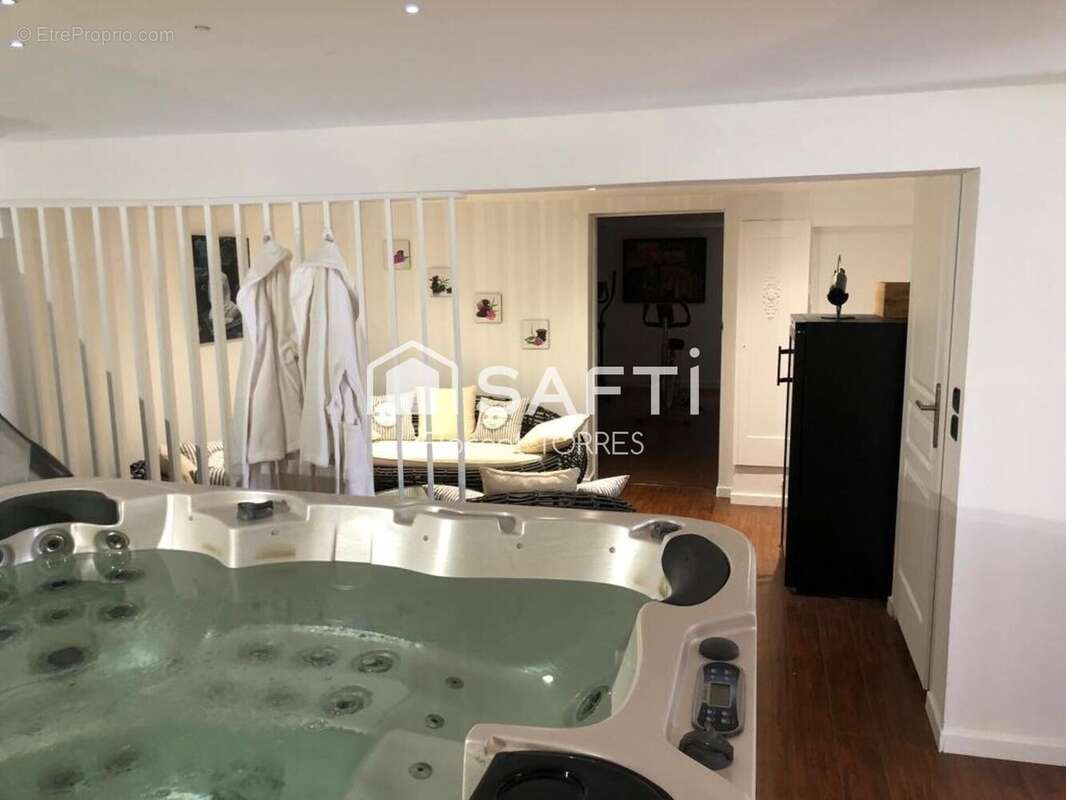 Photo 8 - Maison à SIX-FOURS-LES-PLAGES