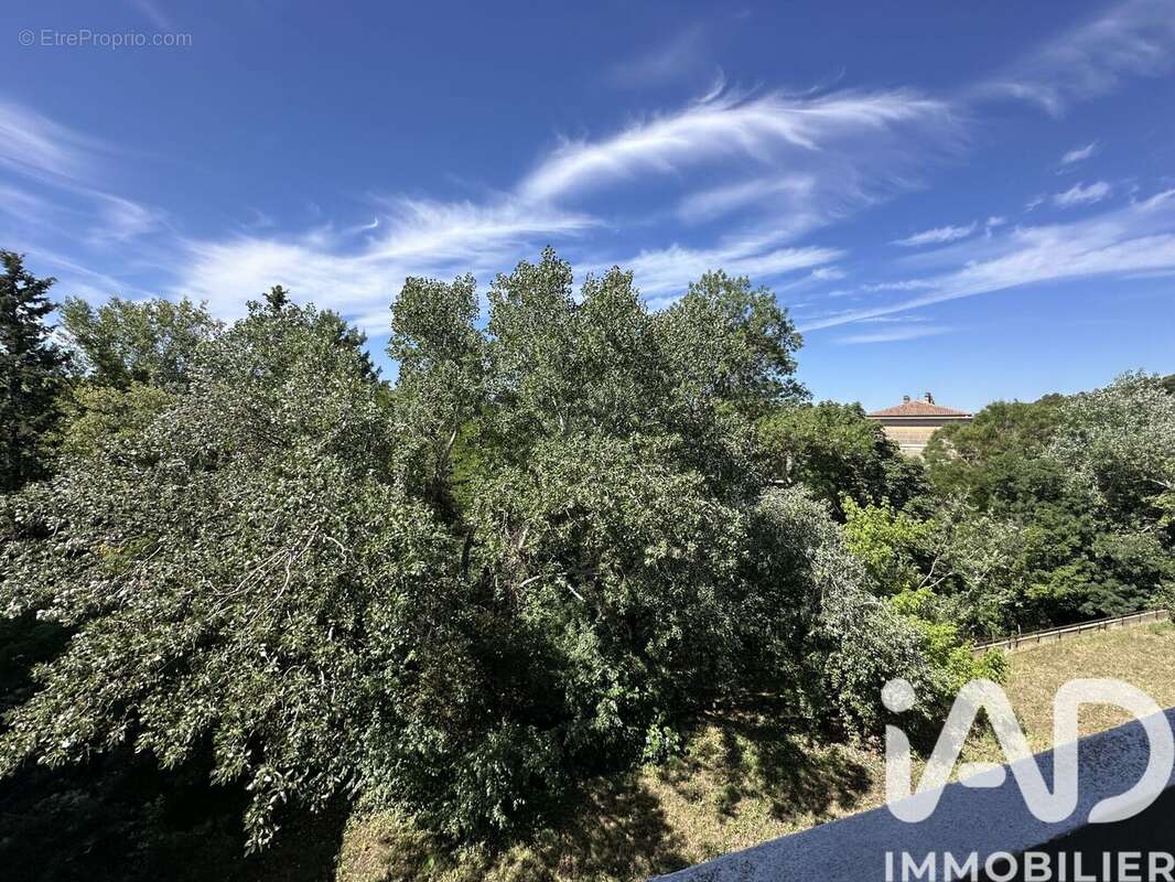Appartement 25 m² à Aix-En-Provence  - photo 2