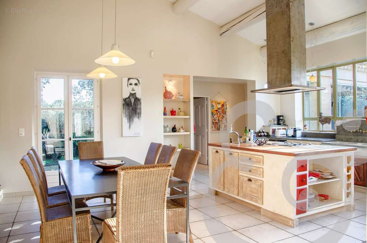 Maison à EYGALIERES