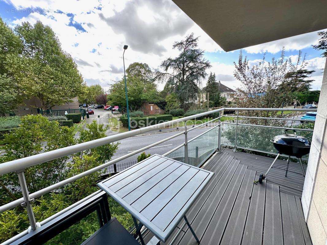 Appartement à SAINT-OUEN-L&#039;AUMONE