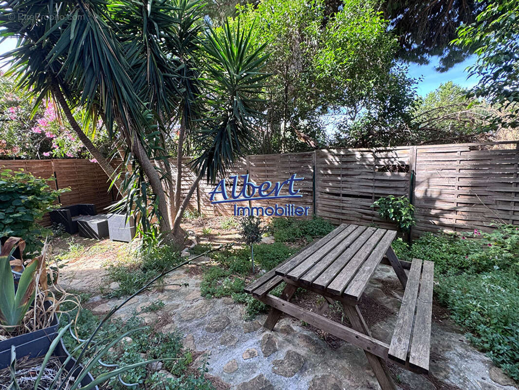 Appartement à SANARY-SUR-MER