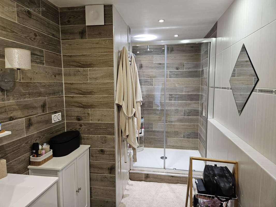 Appartement à PONT-SAINT-ESPRIT