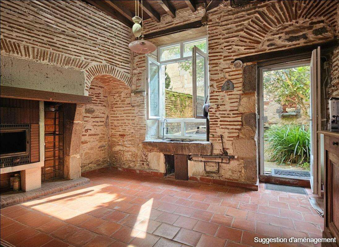 Maison à CLAIRAC