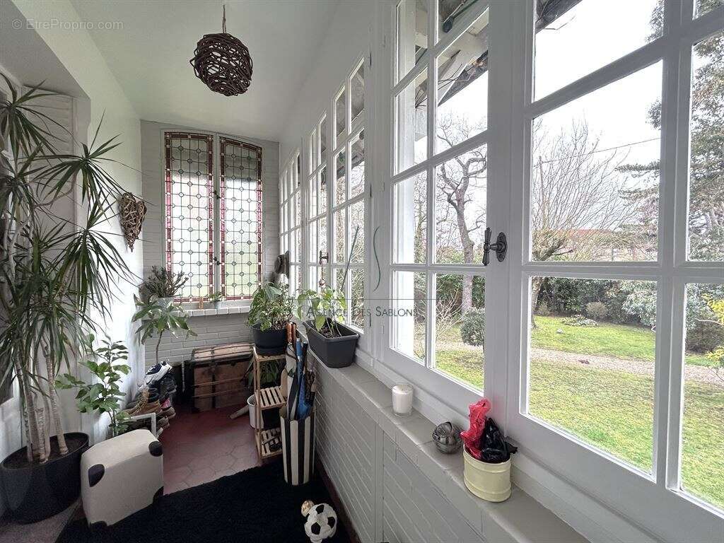 Maison à LE VESINET