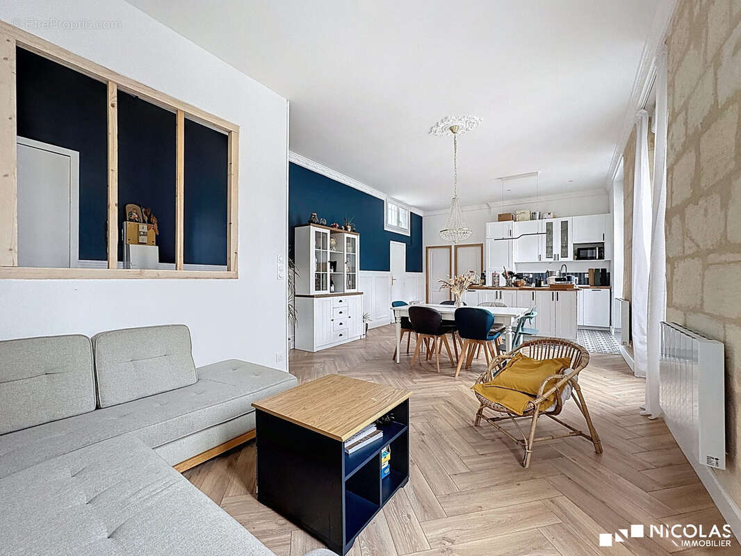 Appartement à BORDEAUX