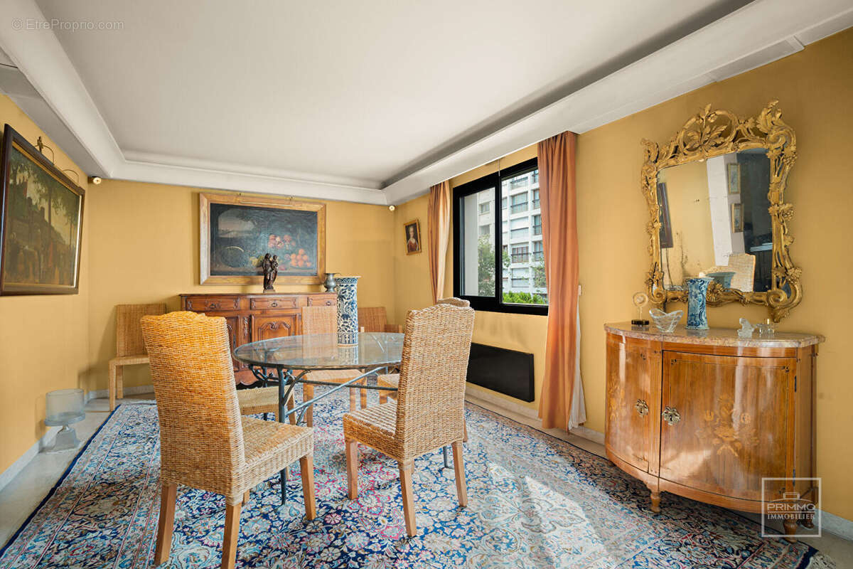 Appartement à LYON-6E