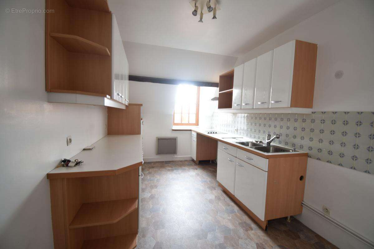 Appartement à COSNE-COURS-SUR-LOIRE