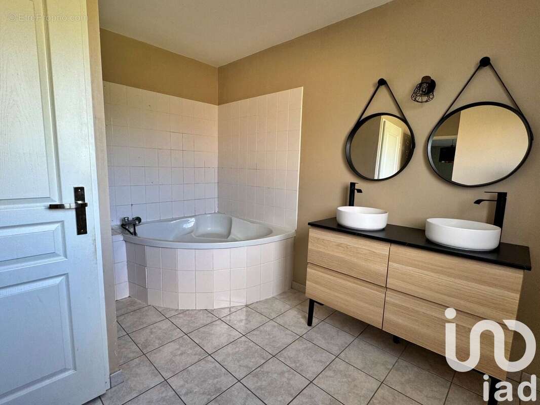 Photo 9 - Maison à AIGREFEUILLE-SUR-MAINE