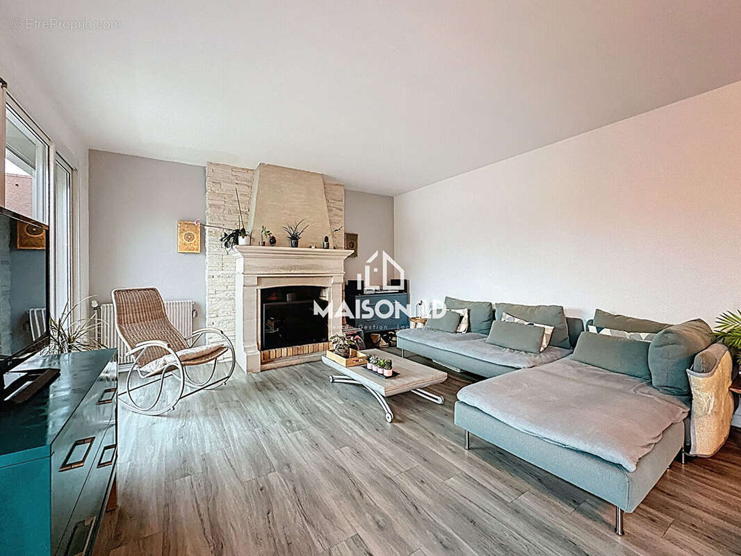 Maison à BIEVILLE-BEUVILLE