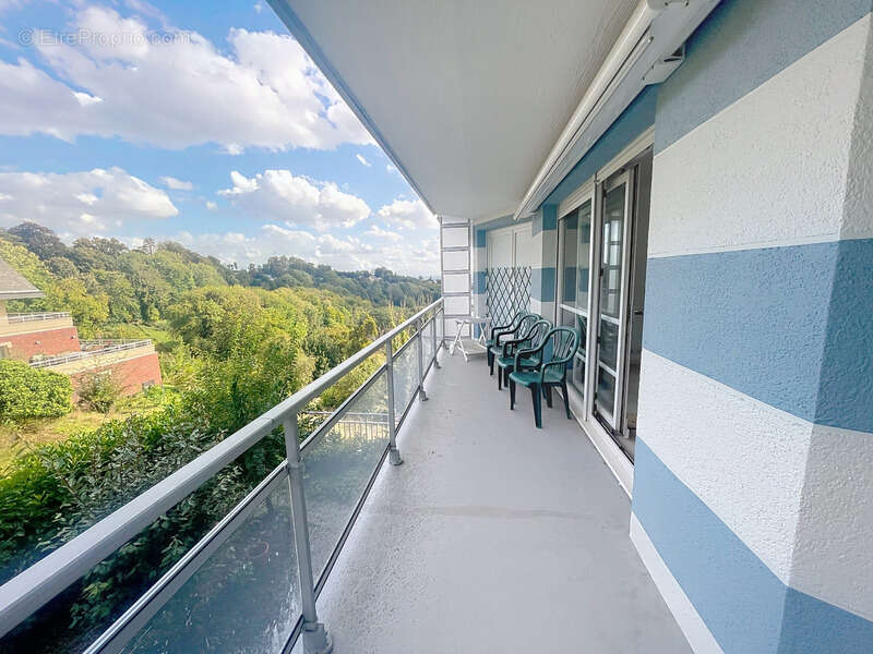 À VENDRE – Superbe F2 de 49,51 m² avec parking & cave – Résidence Seniors Les Jardins d’Arcadie – Mont-Saint-Aignan - photo 8