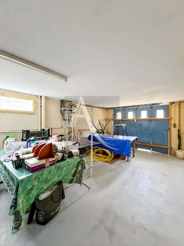 Découvrez cette charmante maison nichée dans un magnifique village en hauteur - photo 11