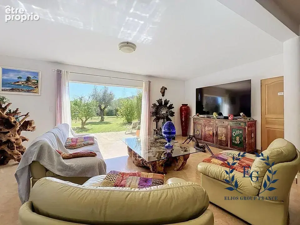 Maison 5 pièces 160 m² à vendre à Carnoules (83660) - photo 4