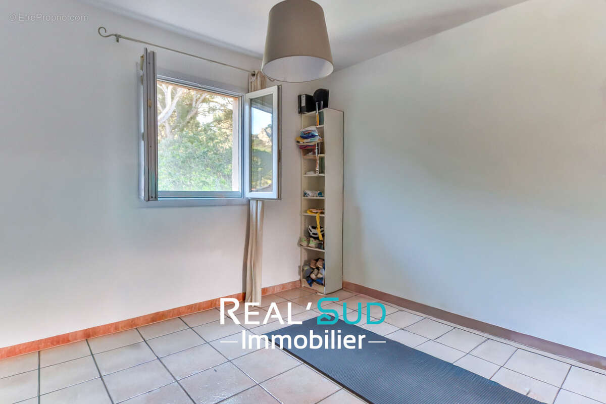 Maison à MARSEILLE-9E