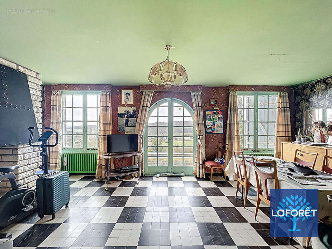 Maison à VIDELLES