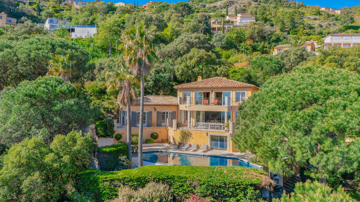 Maison à CAVALAIRE-SUR-MER