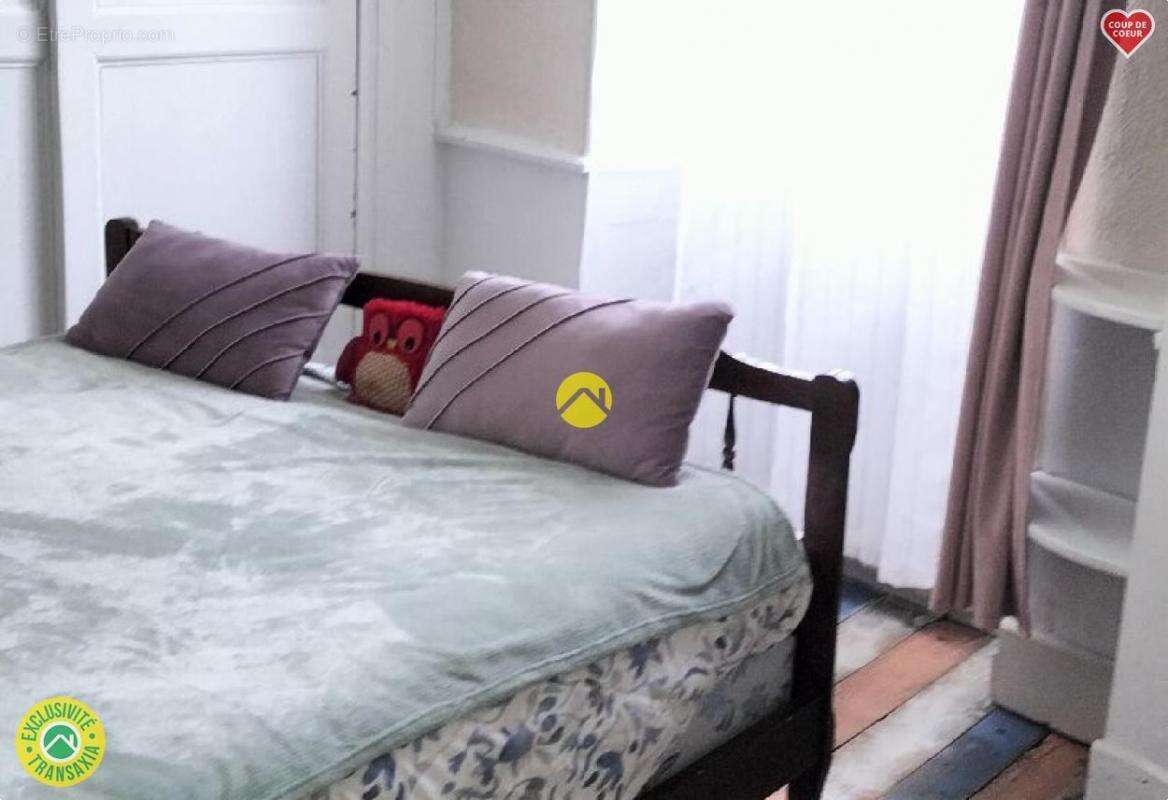 Maison à CHENERAILLES