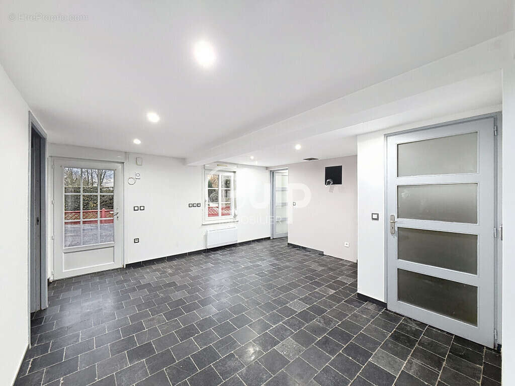 Maison à CAPELLE-LES-HESDIN