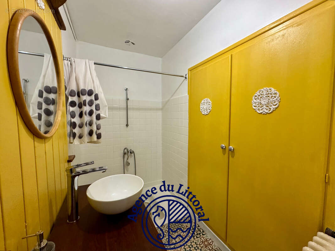 Maison à CORME-ROYAL