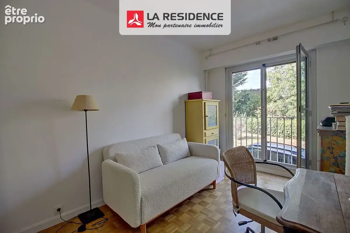 Appartement 5 pièces 89 m² à vendre à Chambourcy (78240) - photo 7