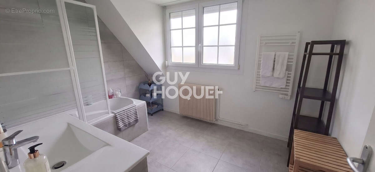 Maison à LONGUENESSE