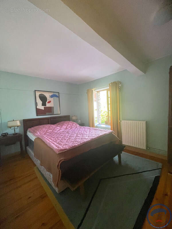 Maison en pierre de 189 M2 avec piscine, jacuzzi et sauna au prix de 388 500euros FAI. - photo 20