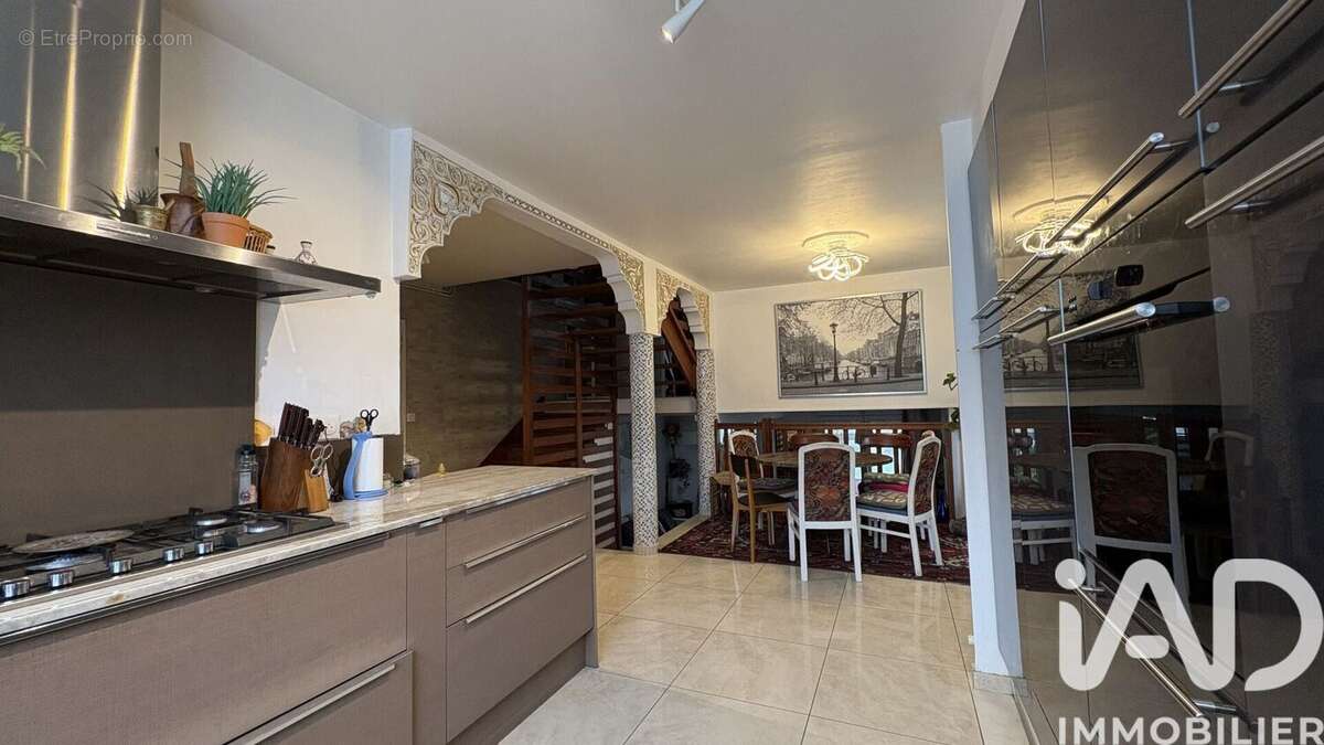 Photo 5 - Maison à REIMS