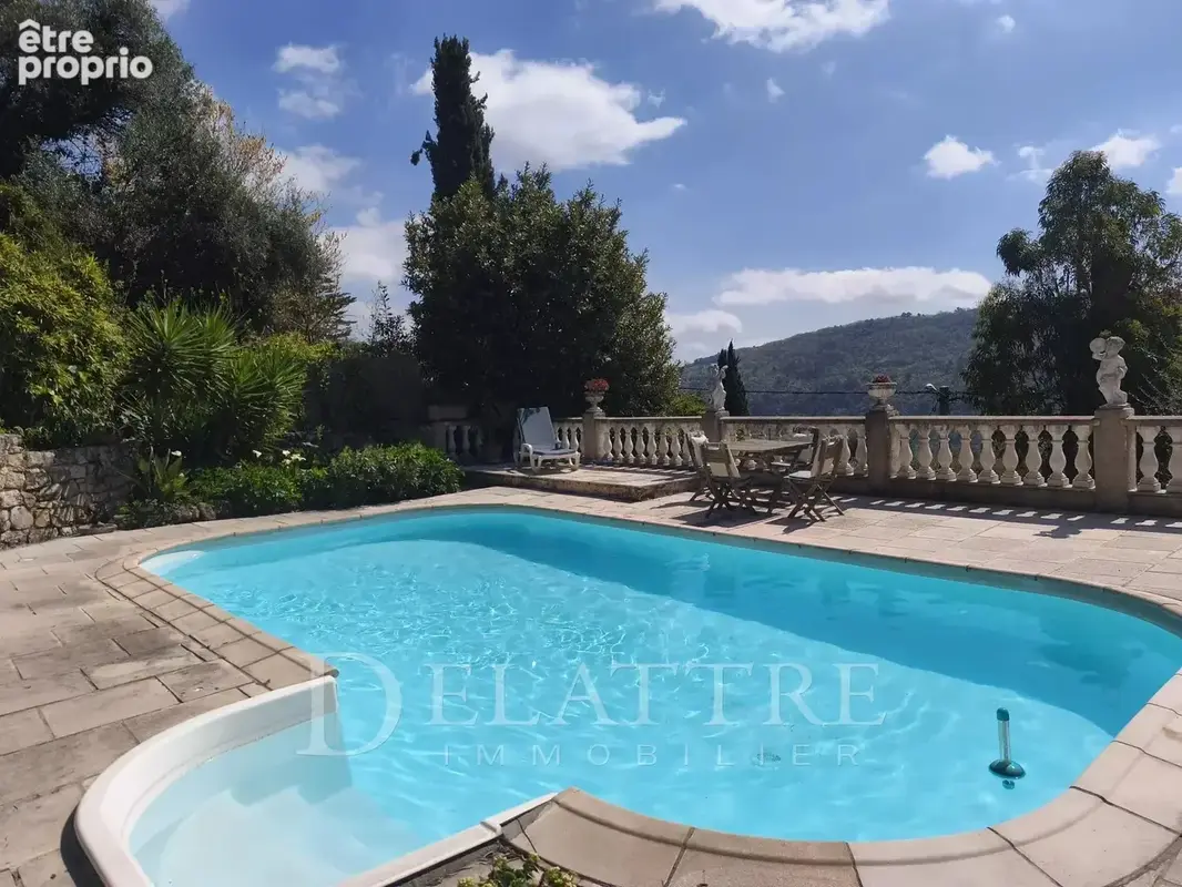 Le Bar sur Loup au calme ! - photo 3