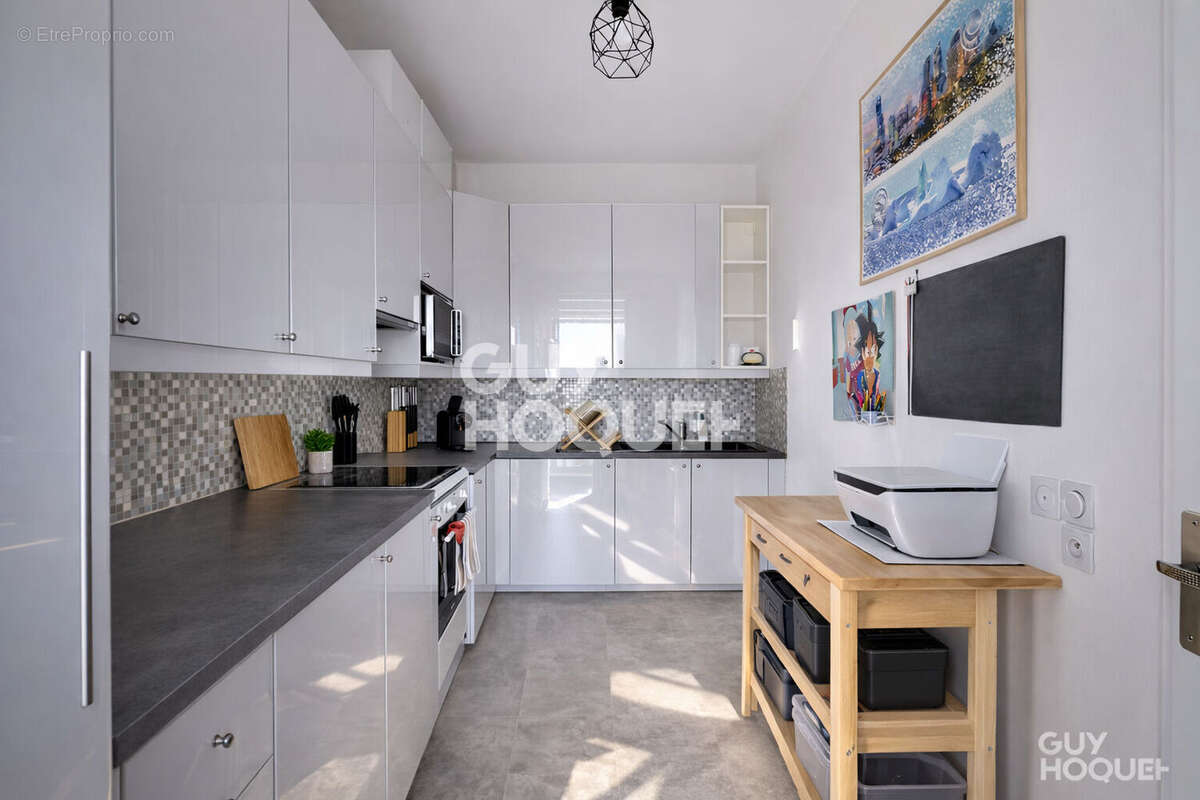 Appartement à LA COURNEUVE