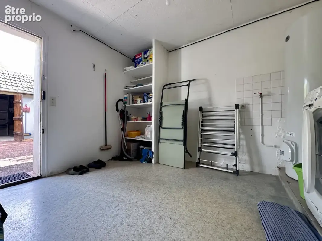 Vis de plain pied, à lorris, 4 chambres, piscine, garages, commerces à pied - photo 14