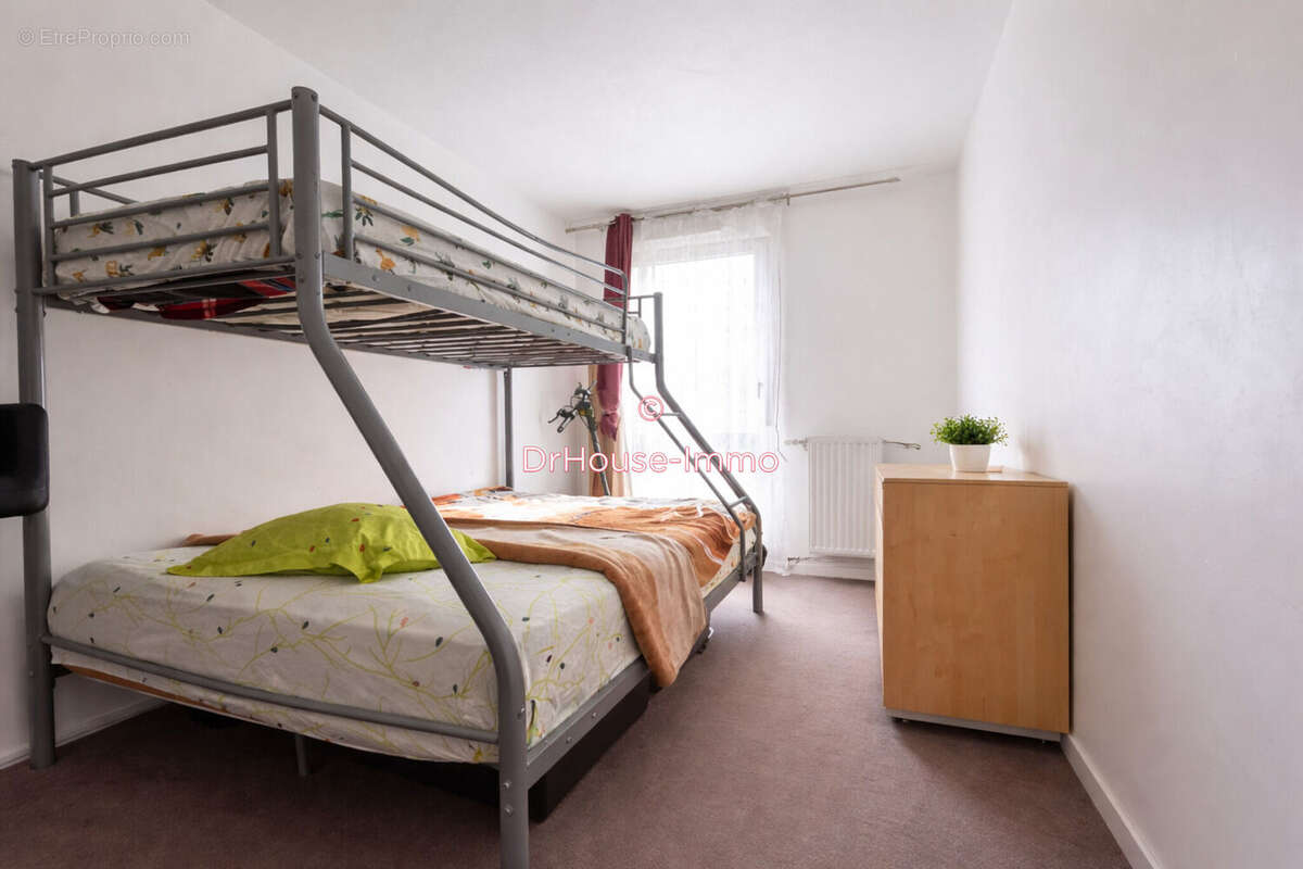 Appartement à LIVRY-GARGAN