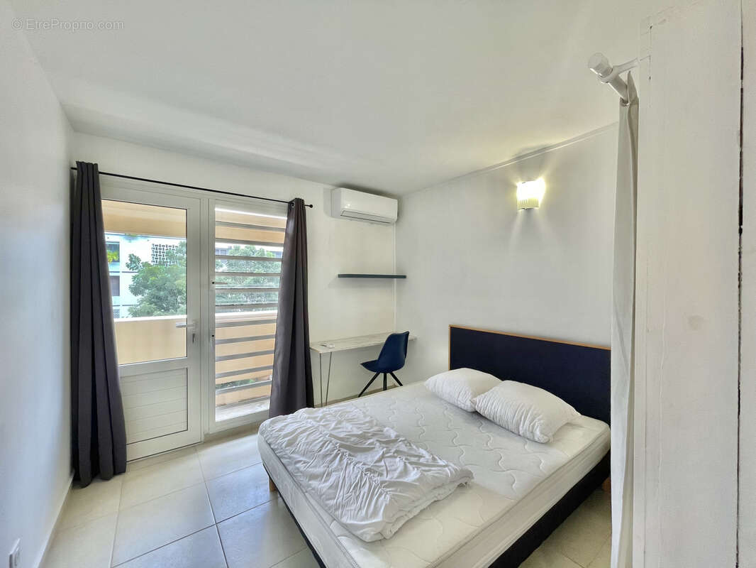 Appartement à POINTE-A-PITRE