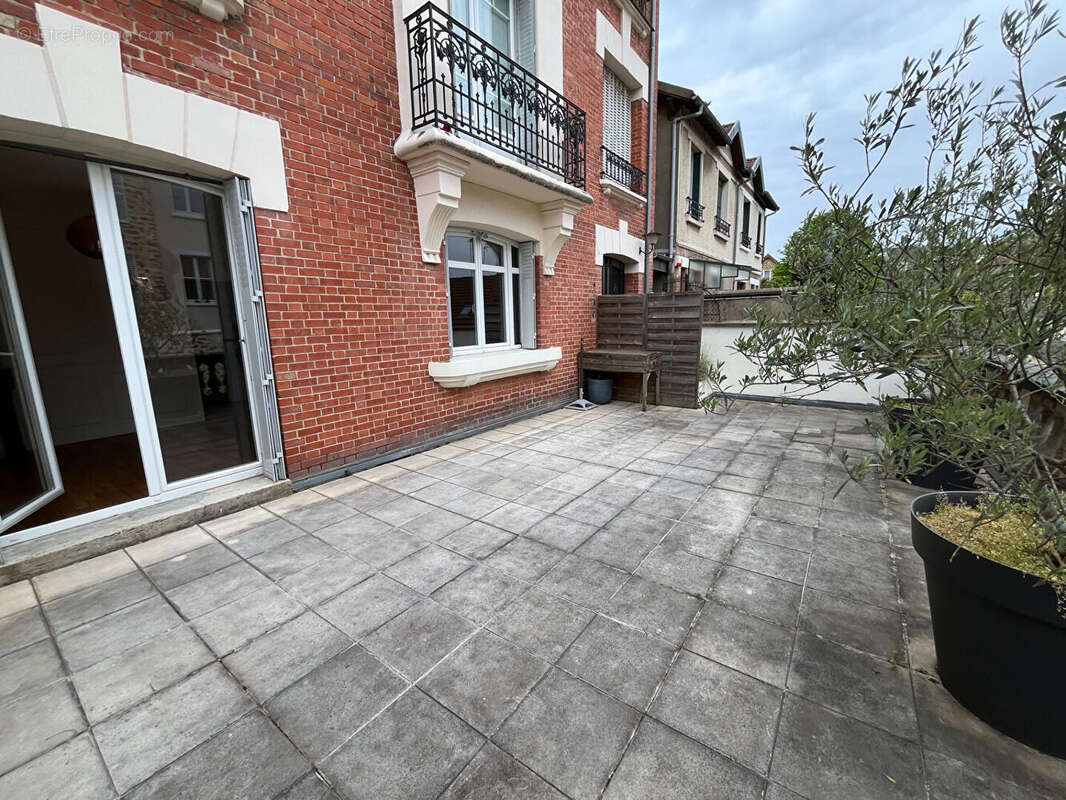 Appartement Chaville 4 pièce(s) 80 m2 terrasses jardin - photo 14