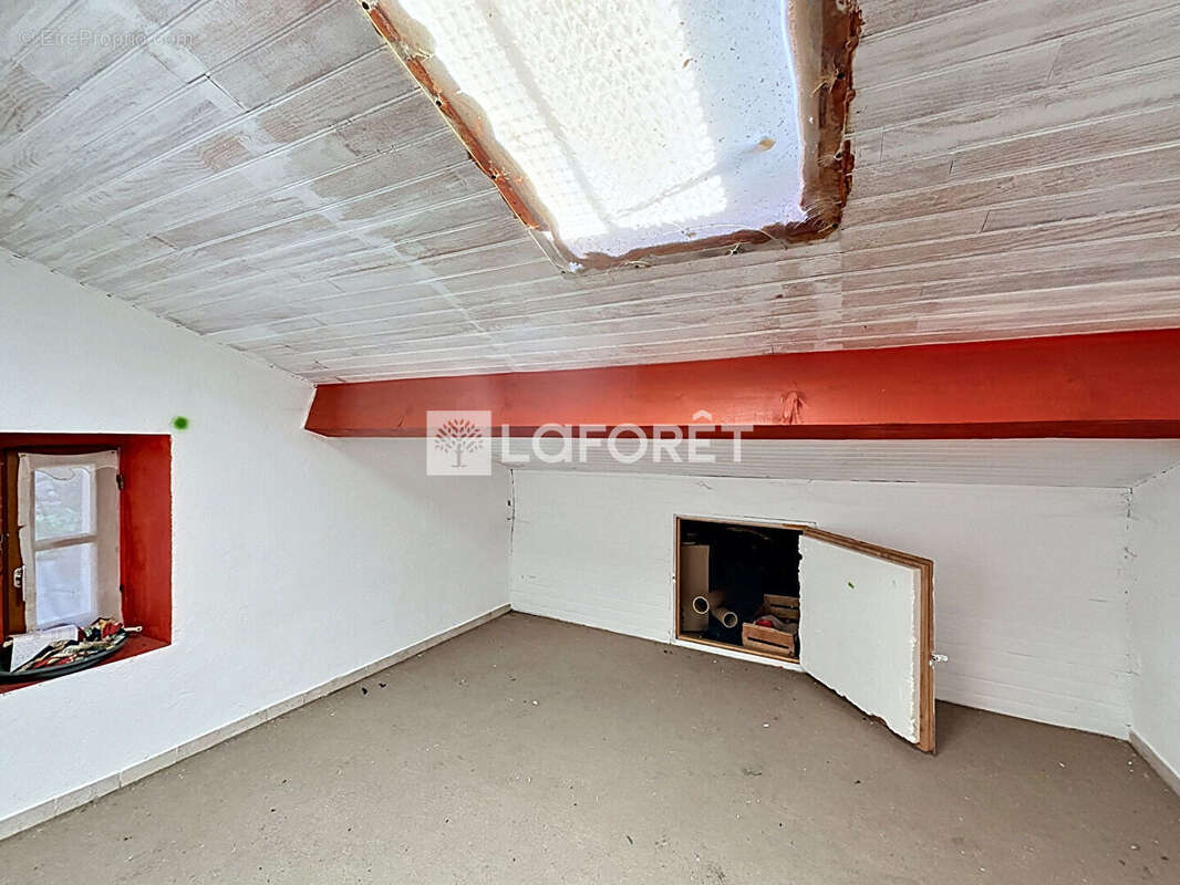 Appartement à POLIGNAC