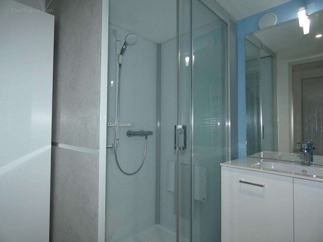 Maison à CHERVEIX-CUBAS