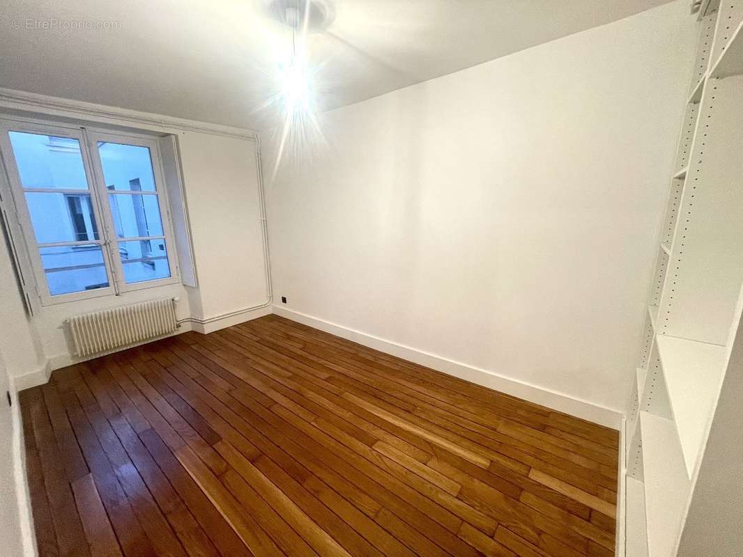 Appartement à VERSAILLES