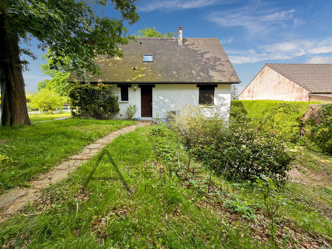 Maison à SAINT-PIERRE-LES-ELBEUF