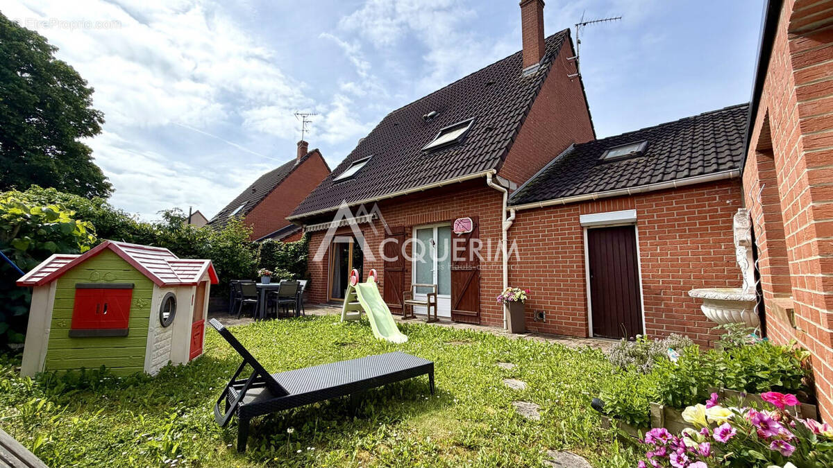 Maison à OIGNIES