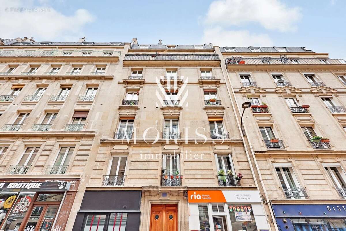 Appartement à PARIS-18E