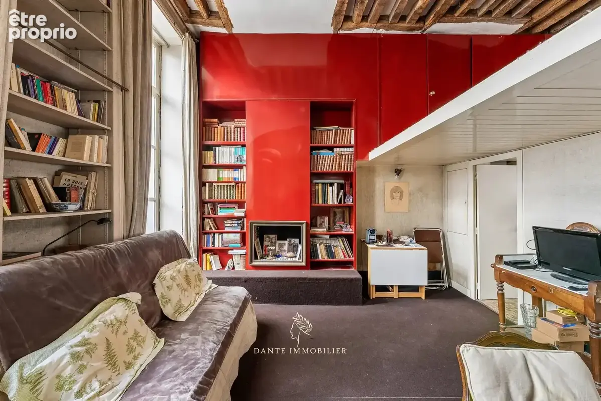 Appartement à rénover _ Rue Guénégaud - photo 6