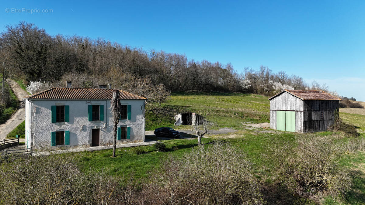 Maison à CASTELJALOUX