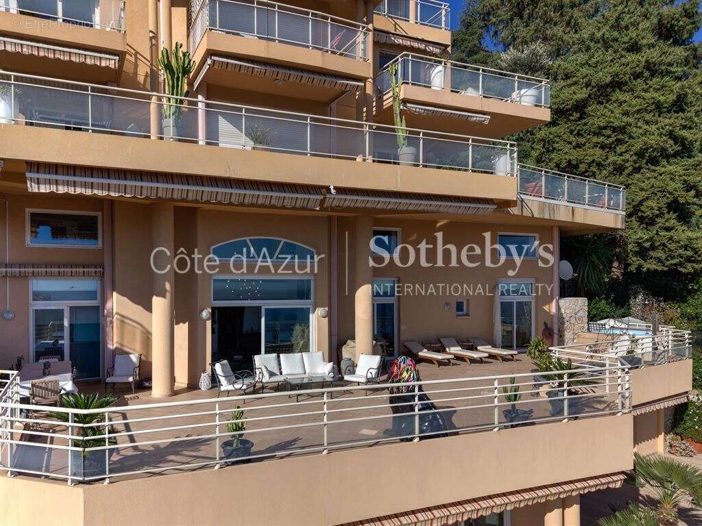 Appartement à BEAUSOLEIL