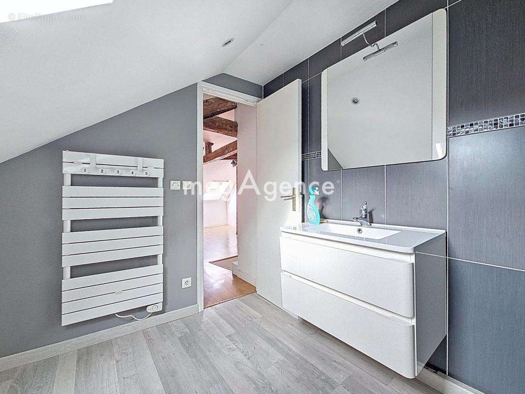 Appartement à BOUAFLE