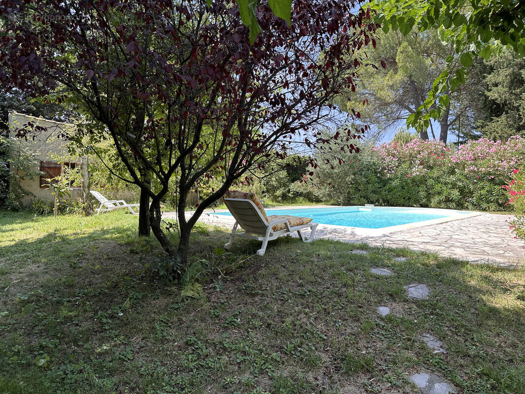 Terrain à SOMMIERES