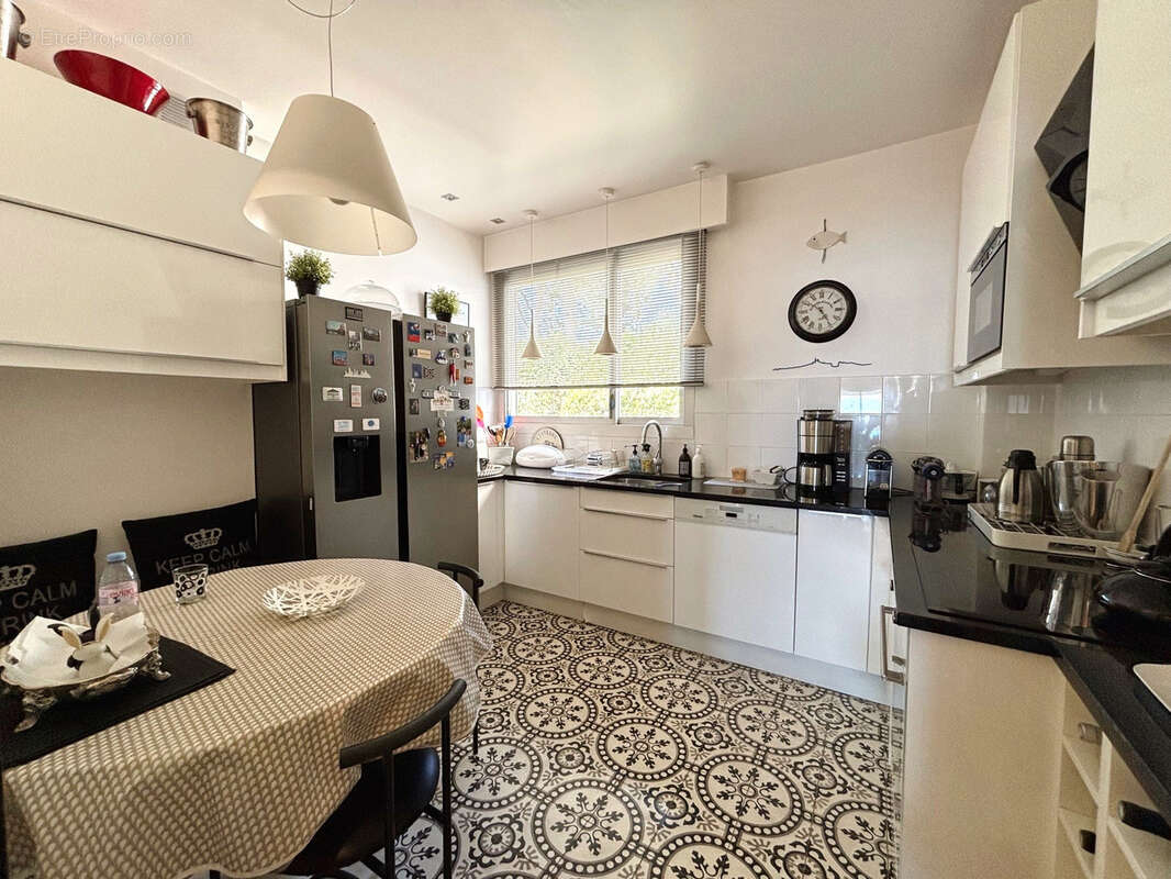 Appartement à MARSEILLE-7E