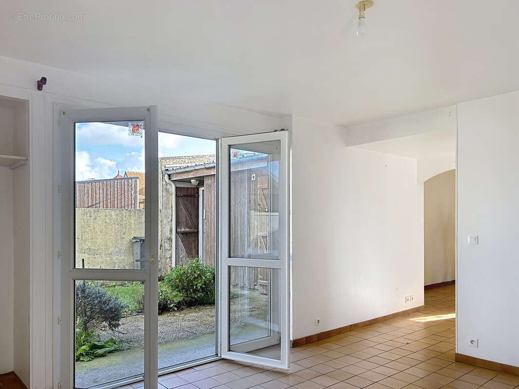 Maison à GRANDCAMP-MAISY