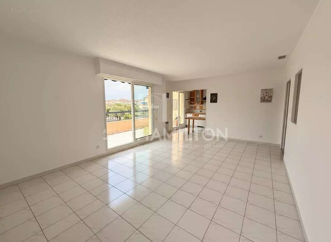 Appartement à ANTIBES